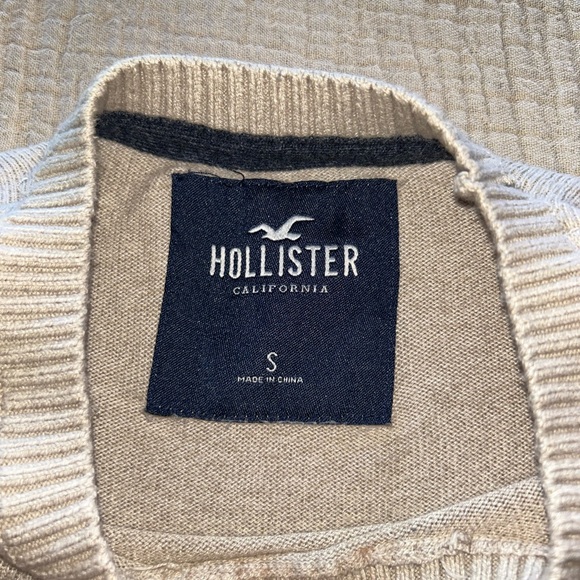 Vintage Hollister Men's cream  Crewneck Sweater - Picture 2 of 2
